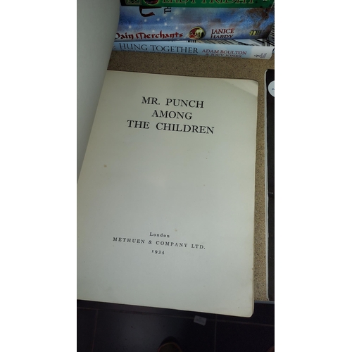 11 - Book Mr Punch Among The Children By J.H.Dowd, First Edition London Methuen And Company Ltd 1934