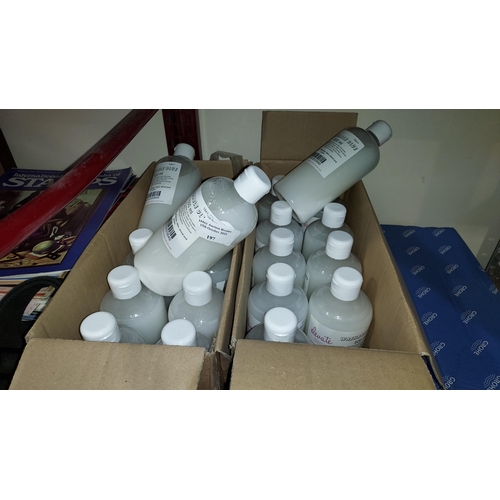 197 - 24 Bottles Of 500ml Washable Glue