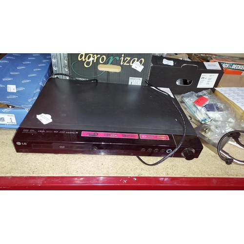 201 - LG DVD Player / Recorder