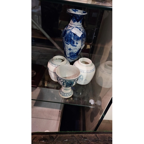 413 - 4 Pieces Of Blue And White China, Including Oriental