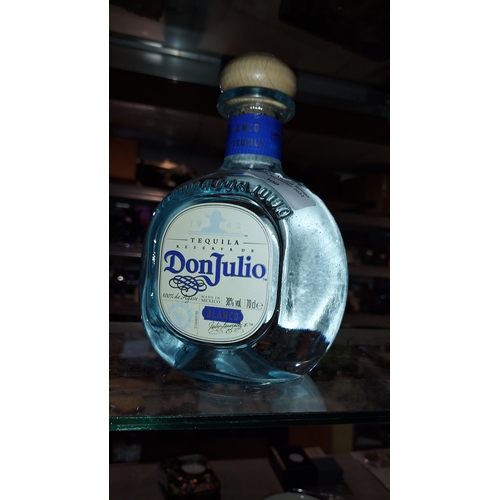 300 - Don Julio Blanco Tequila. 70cl Bottle, 38% Volume. For Display Purposes Only