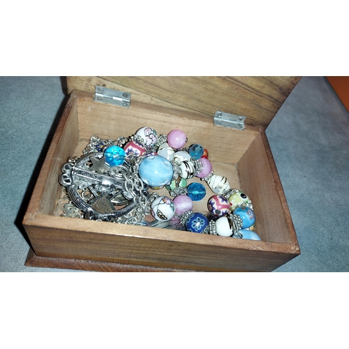 324 - Old Small Wooden Box Of Jewellery