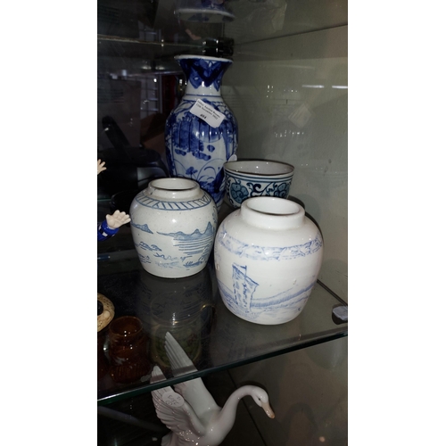 404 - 4 Pieces Of Blue And White China, Including Oriental