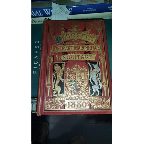 1 - Debretts Peerage Baronetage And Knightage, Illustrated, Revised By The Nobility 1880