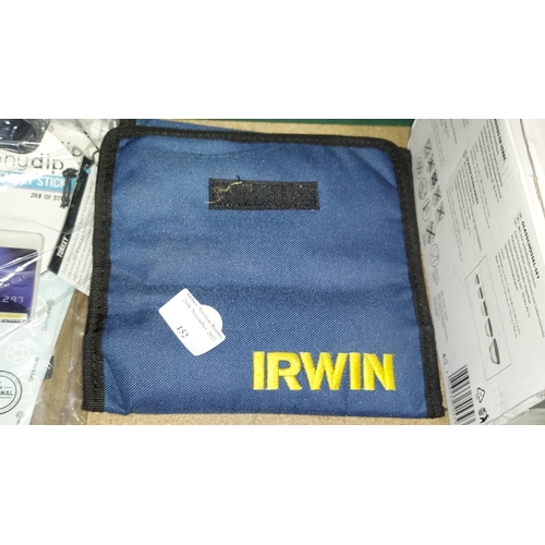 152 - Pouch With Set Of 17 Irwin Flat Bits