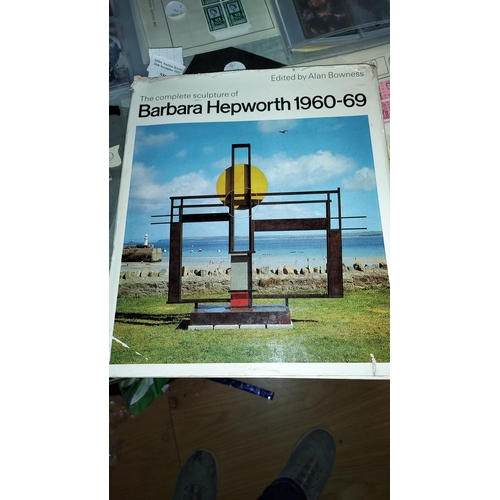 556 - The Complete Sculpture Of Barbara Hepworth 1960-69 Edited By Alan Bowness. With Signature Inside