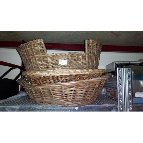 Good Condition Wicker Baskets Possibly Cat Beds