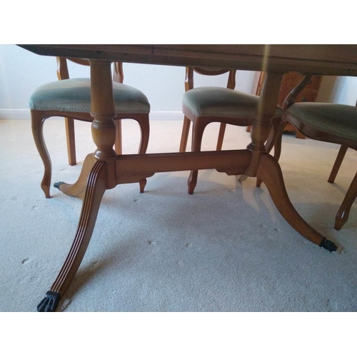 673 - Yew Wood Extending Table 216cm x 100cm Fully Extended, Centre Leaf Measures 55cm With 6 Matching Cha... 