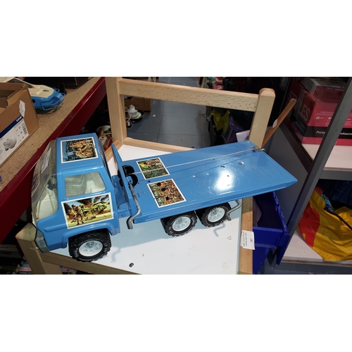 252 - Blue Tonka Truck With Winding Winch