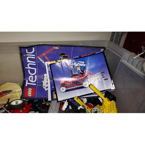 39 - Box Of Lego Technic Toys