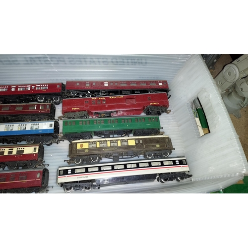 245 - 8 Triang Carriages, 1 Trix Carriage And 1 Hornby Carriage