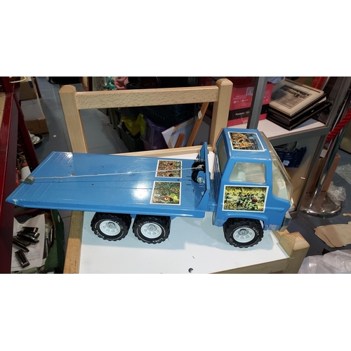 252 - Blue Tonka Truck With Winding Winch