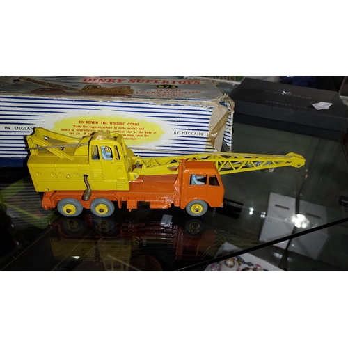 311 - Dinky Super Toys 20 Tonne Lorry Mounted Crain Advertising Coles No.972 In Original Box. Box Shows Ag... 