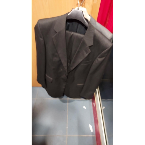 18 - Debenhams Suit Jacket And Trousers, Trouser Size 34