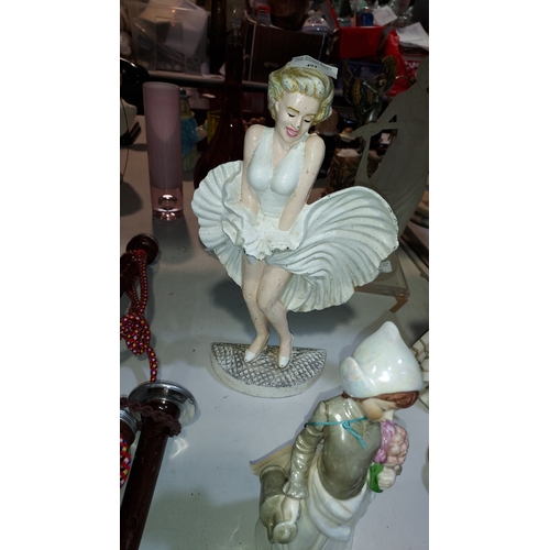 494 - Cast Iron Marilyn Monroe Door Stop