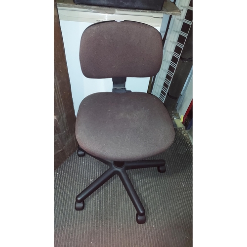 43 - Brown Office Chair On Wheels