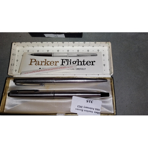 315 - Vintage Parker Fountain And Ballpoint Pens In Original Case