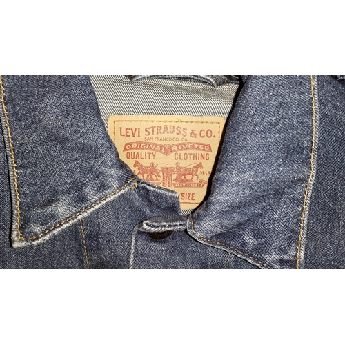 128 - Levi Strauss Jacket Size Large, Unused With Original Tags