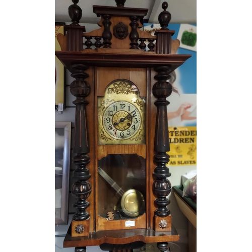 562 - Large Vienna Regulator Clock With Key And Pendulum