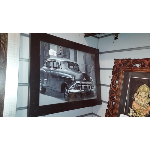 121 - Framed American Car Picture