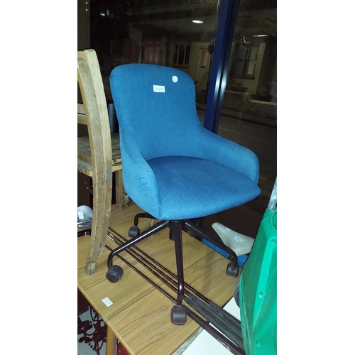 51 - Office Chair