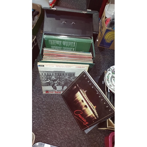 229 - 4 Cases Of Lp'S And 78 Records