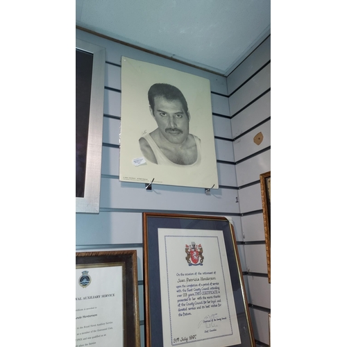 123 - Cardboard Picture Of Freddie Mercury