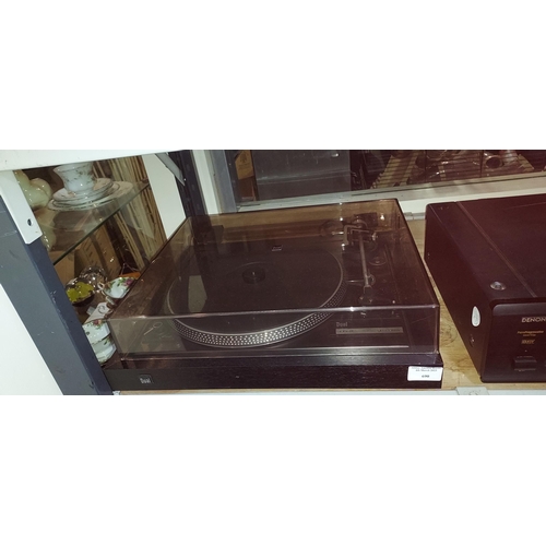 690 - Dual Turntable Model No Cs 505/2