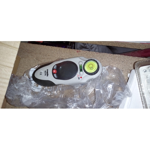 652 - Maplin Multi Detector And Laser Level New Battery Fitted Tested And Working