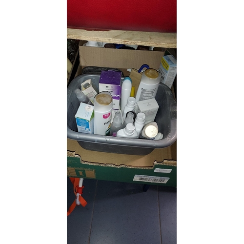 77 - Small Box Of Cleaning Items