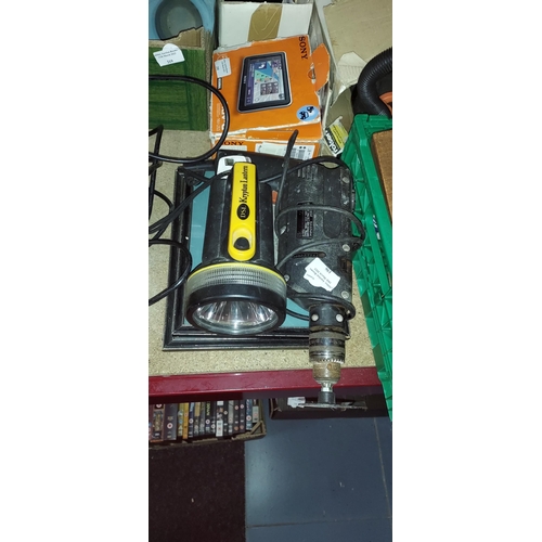 196 - Black And Decker Electric Drill Working Plus A Battery Powered Torch Needs Batteries