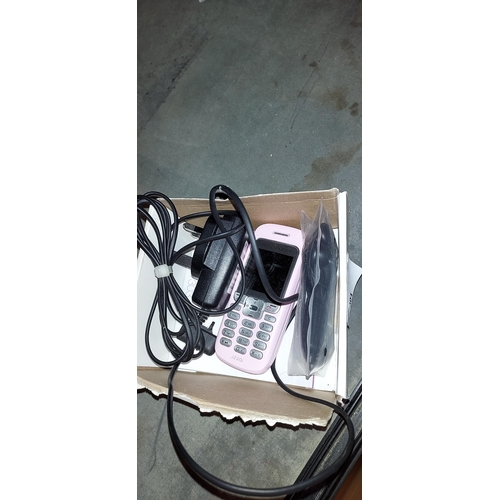 304 - Pink Sony Ericsson Mobile Phone With Charger