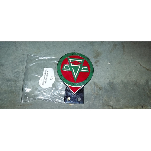 337 - Singers Owners Car Club Badge