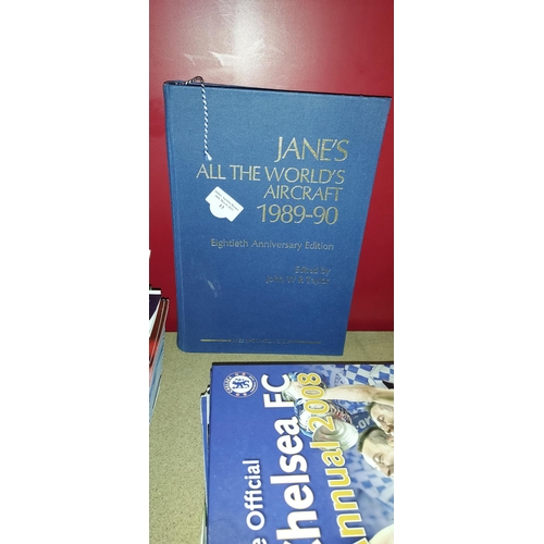 13 - Janes All World Aircraft Book 1989-1990 8th Anniversary Edition Edited By John W R Taylor