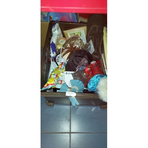 695 - Box Of Assorted Items Including 2 Clowns