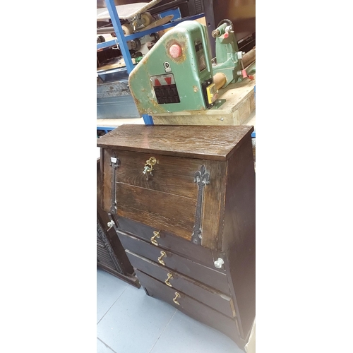 76 - Arts And Crafts Style Oak Bureau With Key