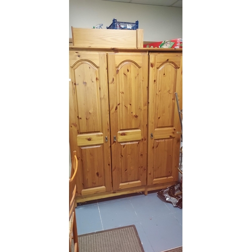 25 - Triple Pine Wardrobe