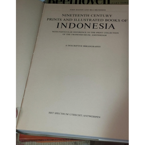 4 - Book Of Nineteenth Century Prints & Illustrated Books Of Indonesia, Full Of Colour & Monochrome Illu... 