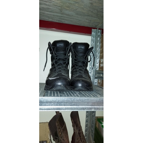 133 - Pair Of Magnum Boots Size 8