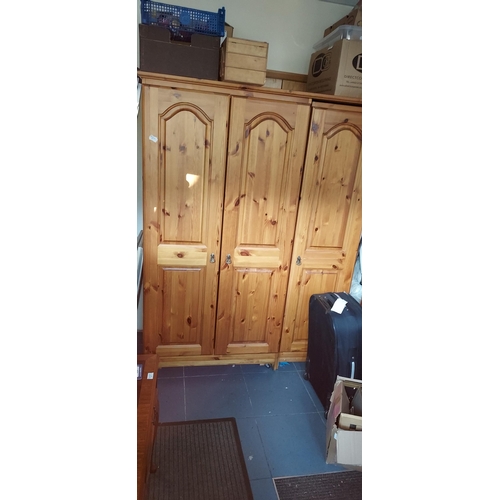 35 - Triple Pine Wardrobe