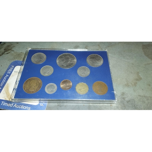 361 - 1953 Coin Set In Blue Case