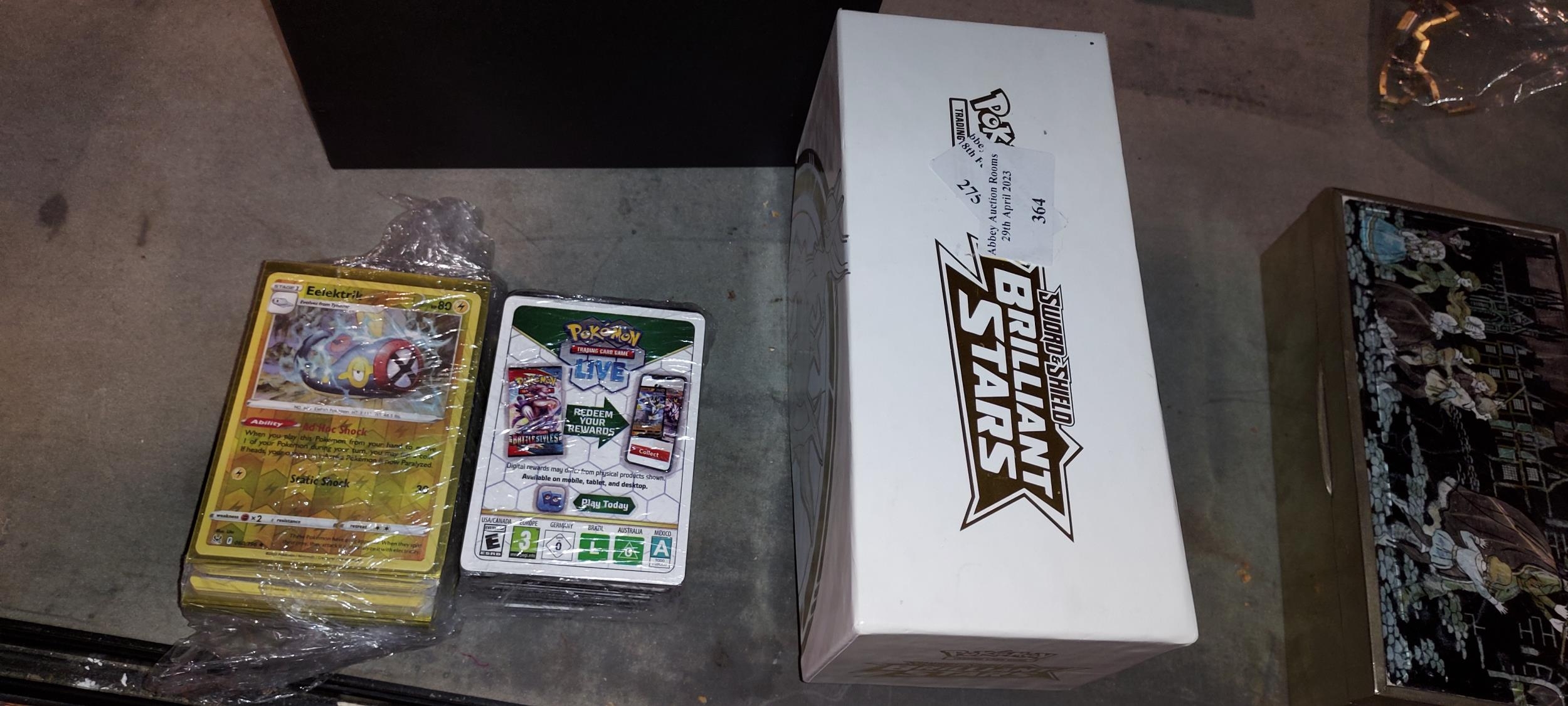 Brilliant Stars Box With 100 Various Mint Condition Pokemon Cards