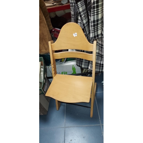 664 - Stokke Tripp Trapp Chair