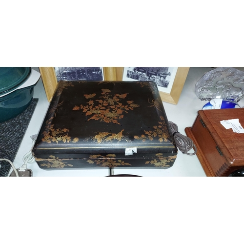 457 - Oriental Paper Mache Sectional Box