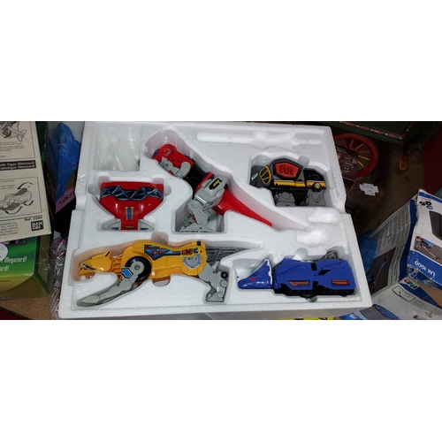 124 - 1990'S Power Ranger Megazord In Box Missing One Piece