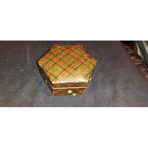 260 - Antique Clarkes Cotton Reel Box