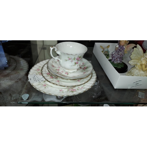 390 - Royal Albert & Paragon Victoria Rose Patterned Cup, 2 Saucers, Side Plate Plus 1 Other