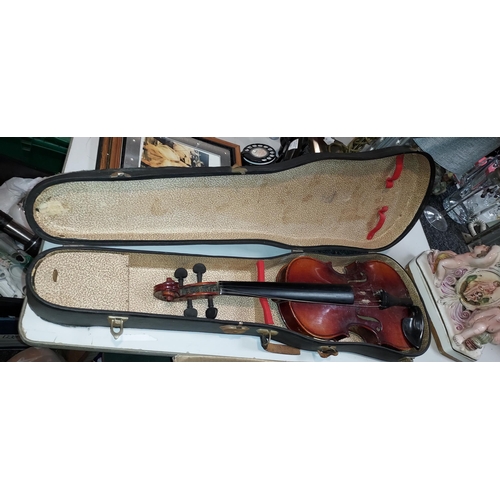 396 - Violin In Case