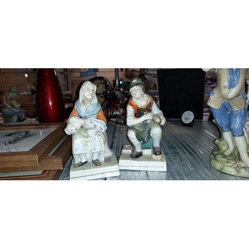 435 - 2 China Lady And Gentleman Figurines