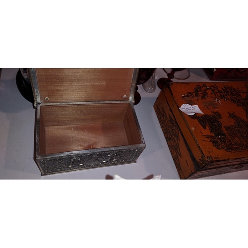 506 - Metal Neo Classical Patterned Box